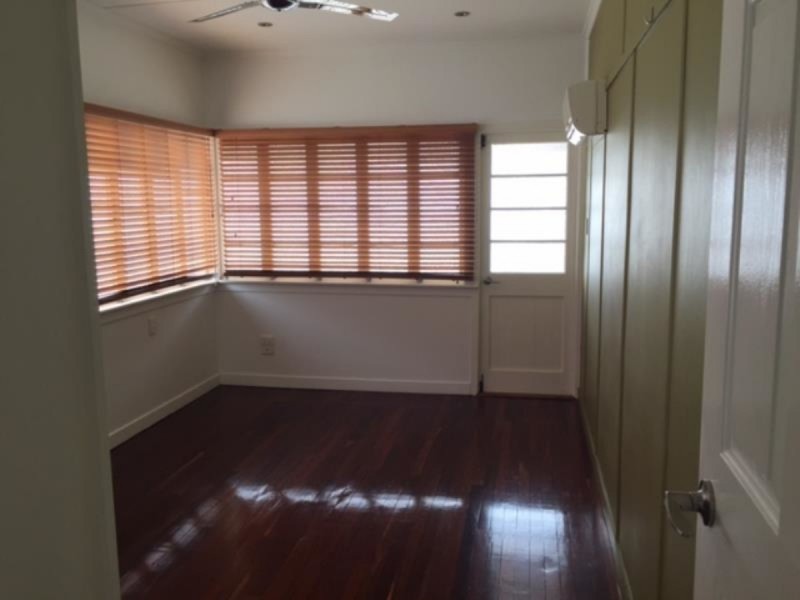 280 Berserker Street, Berserker QLD 4701